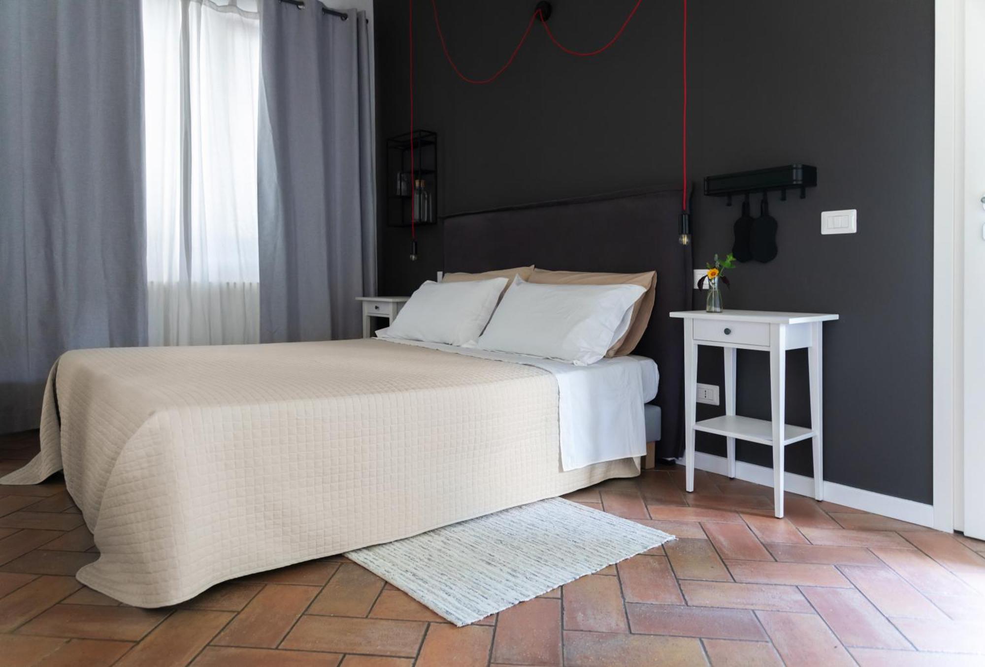 Agriturismo Biomatto อาโรนา ภายนอก รูปภาพ
